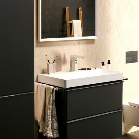 Kromirana jednoručna baterija miješalica za umivaonik Hansgrohe Tecturis E s bočnom ručicom i odvodom