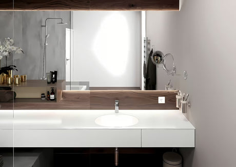 Kromirana jednoručna baterija miješalica za umivaonik Hansgrohe Vernis Blend 100 s odvodom i poteznom šipkom.