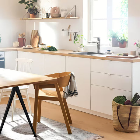 Hansgrohe Zesis M33 kromirana miješalica za sudoper s izvlačivim tušem i sa zakretnim izljevom