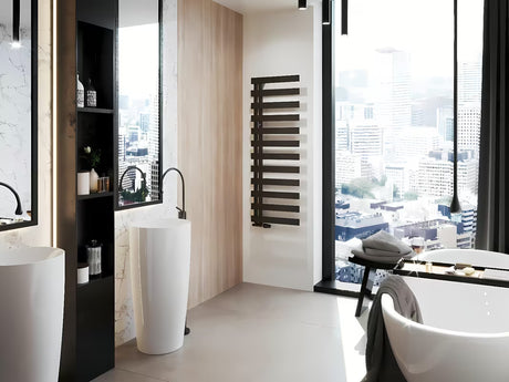 Kombinirani kupaonski radijator Hopa Edinburgh 138x50 cm u sjajno bijeloj boji s rebrastim dizajnom