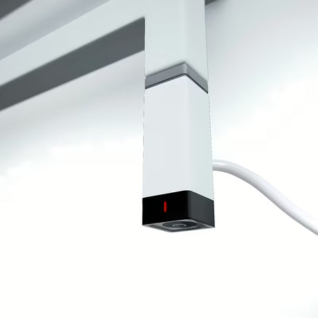 Bijeli sjajni električni grijač za radijator House Level One pro kupaonski radijator