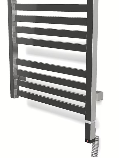 Sjajna kromirana grijač za radijator House Level One pro kupaonski radijator snage 300 W.