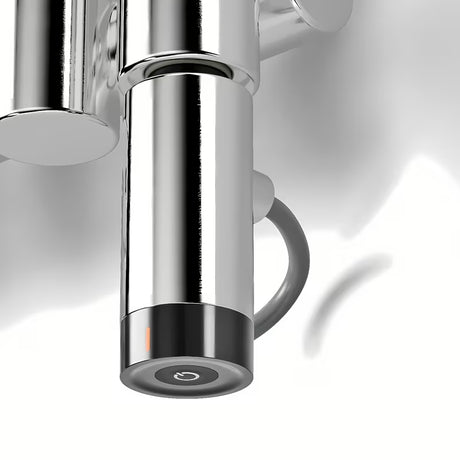 Sjajni kromirani grijač za radijator House Level One pro radijator snage 400 W.