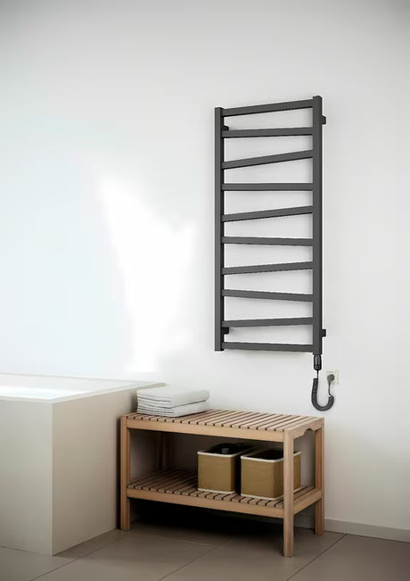 Električni radijator House Level Zet 50x165,2 cm u mat crnoj izvedbi