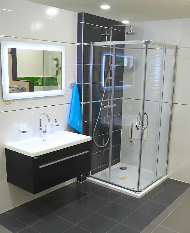 Kvadratna tuš kabina Hüppe Next 80x80 cm sa sjajnim kromiranim profilima i prozirnim staklom