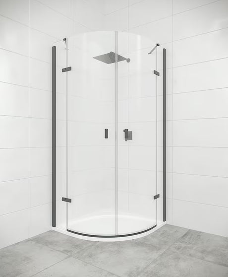 Polukružna tuš kabina Hüppe Strike New 90x90 cm s crnim profilima i prozirnim staklom
