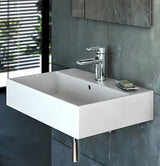 Bijeli keramički viseći umivaonik Ideal Standard Strada 71x42 cm s otvorom za pro slavinu u sredini.