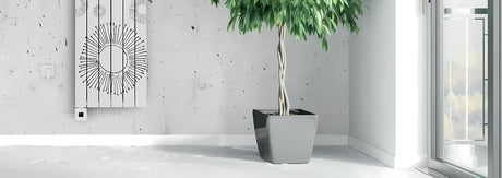 Bijela grijač za radijator Isan Stone s digitalnim regulatorom i Bluetooth upravljanjem putem mobilne aplikacije