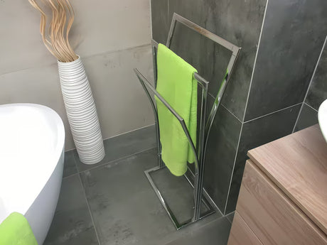 3-kraki samostojeći  kromirani držač ručnika od metala pro za odlaganje manjih ručnika