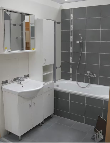 Bijela kupaonski ormarić Multi Pro s keramičkim umivaonikom širine 61 cm