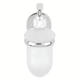 Elegantni dozator sapuna Multi Simple u izvedbi chrome pro za svakodnevnu upotrebu u kupaonici.