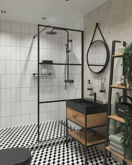 Stojeći regal Naturel Blackframe s crnim metalnim okvirom i MDF pločom u dekoru javora.