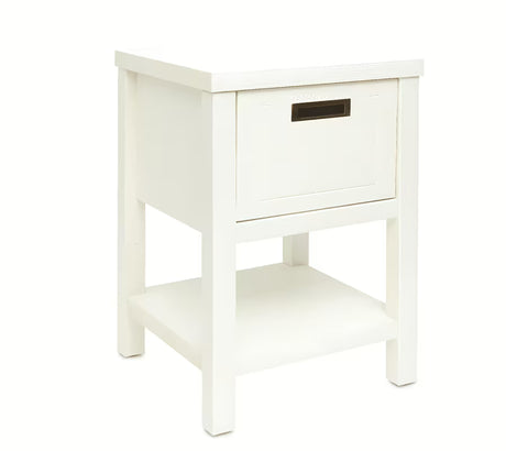 Bijeli stojeći kupaonski ormarić Naturel Country od masivne smreke s četkanom površinom i vratima sa soft-close zatvaranjem.