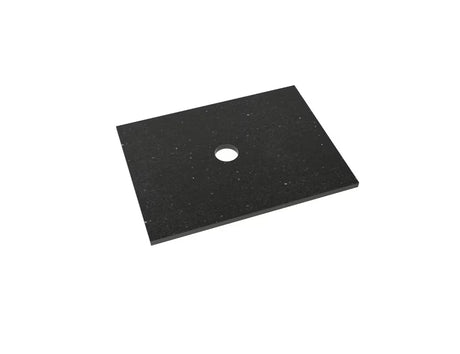 Pokrovna ploča Naturel Gobi black od umjetnog kamena Technistone u sjajnoj izvedbi s dva izreza.