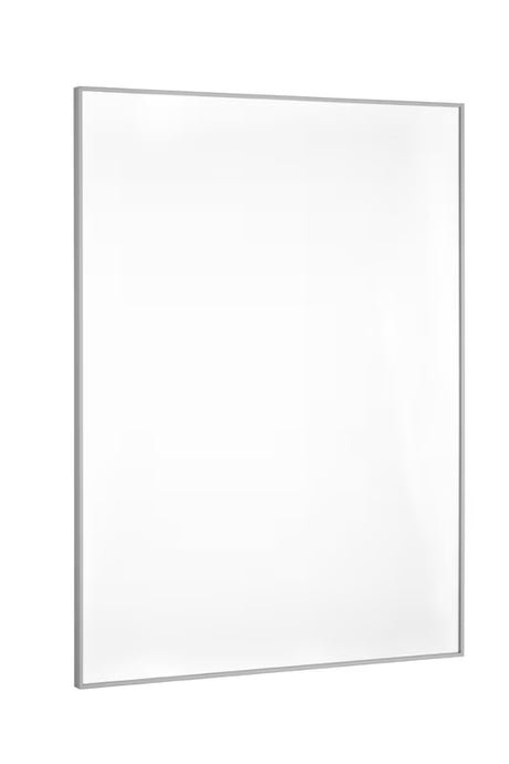 Pravokutno zidno ogledalo 73x85 cm u aluminijskom okviru, prikladno za kupaonicu.
