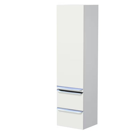 Viseća visoka kupaonski ormarić Naturel Pavia u bijeloj boji s mat završnom obradom i kromiranom ručkom.