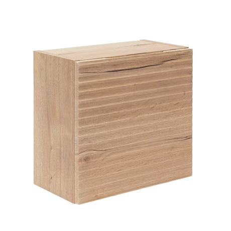 Niska viseća kupaonski ormarić Naturel Savona u dekoru hrasta halifax mat s glodanim dizajnom.