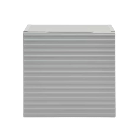 Niska viseća kupaonski ormarić Naturel Savona u mat sivoj boji s glodanim dizajnom