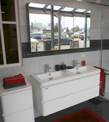 Ormarić s Ogledalom Naturel 120x72 cm u sivo-srebrnoj boji s troja zrcalna vrata