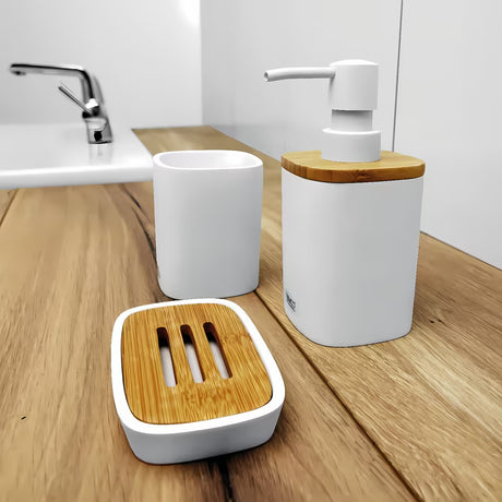 Bijeli samostojeći  držač četkica za zube Nimco Badu od polirezina (tvrda plastika).