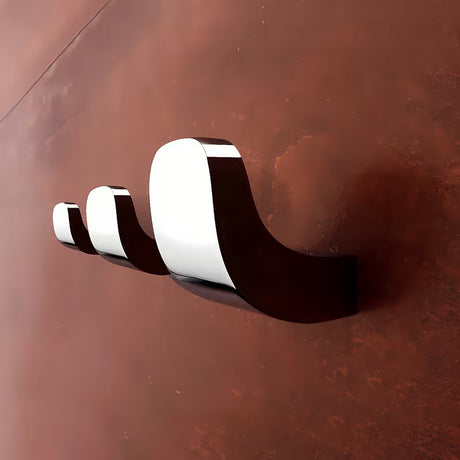 Kromirani kupaonski kukica Nimco Nikau pro za vješanje ručnika i dodataka