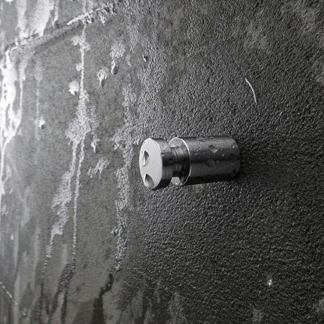 Nimco Unix jednostavni kukica od brušenog nehrđajućeg čelika za kupaonicu