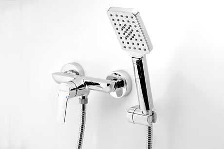 Zidna miješalica za tuš Novaservis Metalia 54 u krom izvedbi s ručnim tušem i crijevom