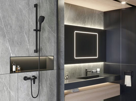 Jednoručna Baterija zidna miješalica za tuš Novaservis Metalia 58 u mat crnoj boji bez tuš seta.