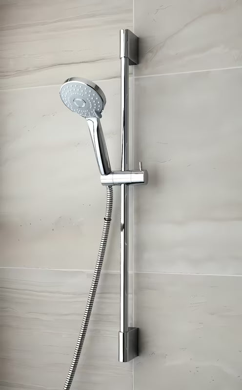 Tuš set Optima Comfort u izvedbi chrome s ručnim tušem, tuš šipkom i tuš crijevom