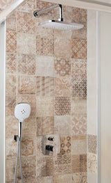 Optima Cube Way podžbukna za tuš i miješalica za kadu u krom izvedbi s ručicom