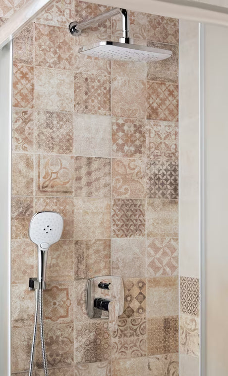 Optima Cube Way podžbukna za tuš i miješalica za kadu u krom izvedbi s ručicom