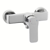 Zidna jednoručna baterija miješalica za tuš Optima Cube Way u krom izvedbi zaobljenog modernog dizajna.