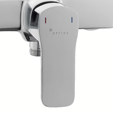 Zidna jednoručna baterija miješalica za tuš Optima Cube Way u krom izvedbi zaobljenog modernog dizajna.