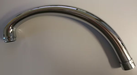 Kromirani izljev Optima Duela minimalističkog dizajna pro za sudoper ili umivaonik.