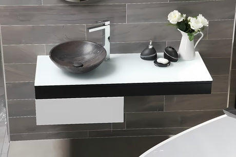 Samostojeći  držač četkica Optima Sidao u crnoj mat izvedbi s modernim dizajnom