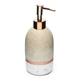 Samostojeći  dozator za tekući sapun Optima Tera u dekoru light-limestone s pumpicom rose gold.