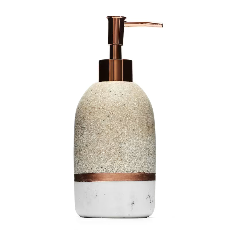 Samostojeći  dozator za tekući sapun Optima Tera u dekoru light-limestone s pumpicom rose gold.