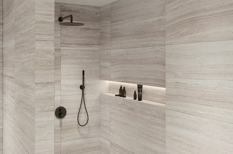 Podžbukni tuš sustav Paffoni Light u crnoj boji s dvije funkcije