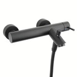 Jednoručna Baterija zidna miješalica za kadu Paffoni Light s tuš setom u crnoj mat izvedbi.