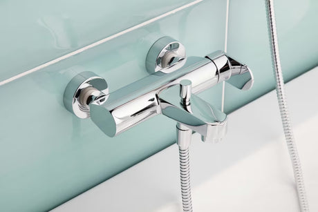 Jednoručna Baterija zidna miješalica za kadu Paffoni Pavia u krom izvedbi sa zaobljenim dizajnom