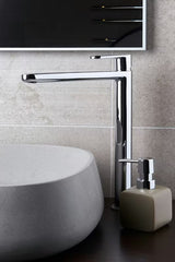 Paffoni Pavia visoka jednoručna baterija miješalica za umivaonik s odvodom u krom izvedbi