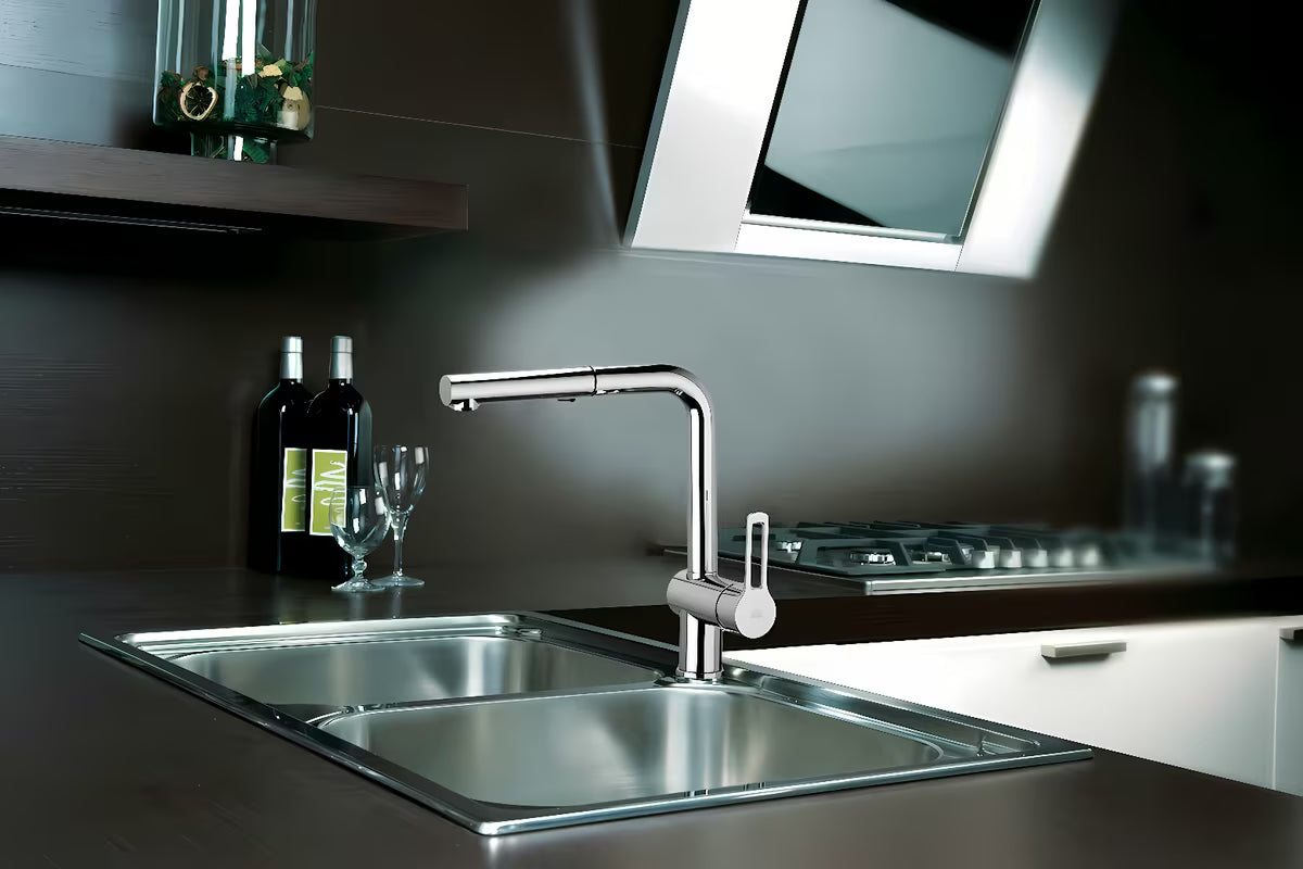 Kromirana miješalica za sudoper Paffoni Vallone s izvlačivim tušem s otvorenom ručicom