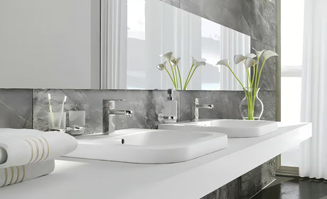 Zidni dozator sapuna Ravak Chrome u sjajnom kromu i mat staklu