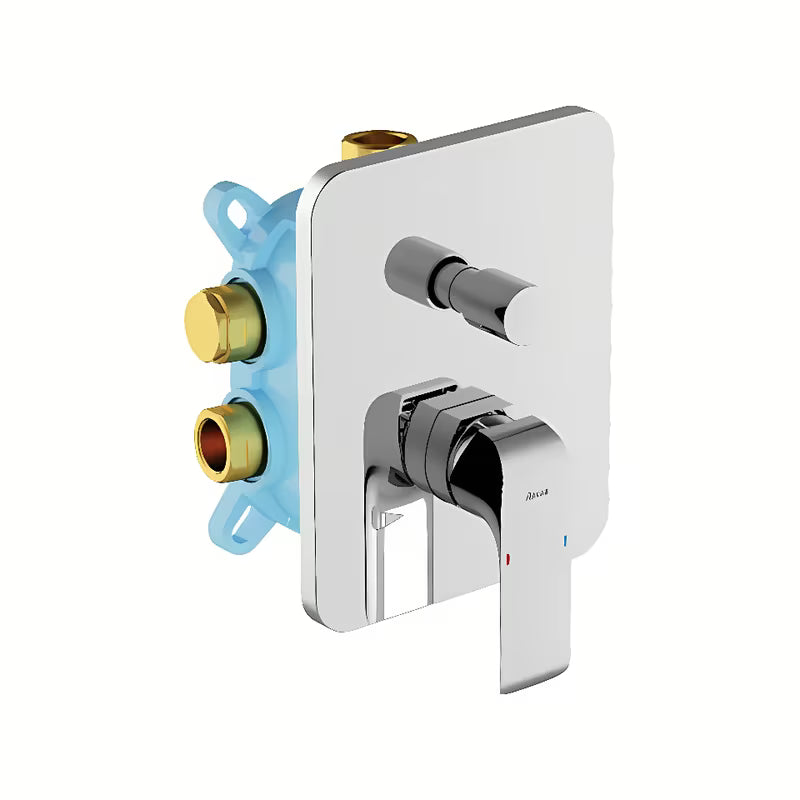 Podžbukna 2-smjerna tuš i miješalica za kadu Ravak Flat u sjajnoj krom izvedbi.