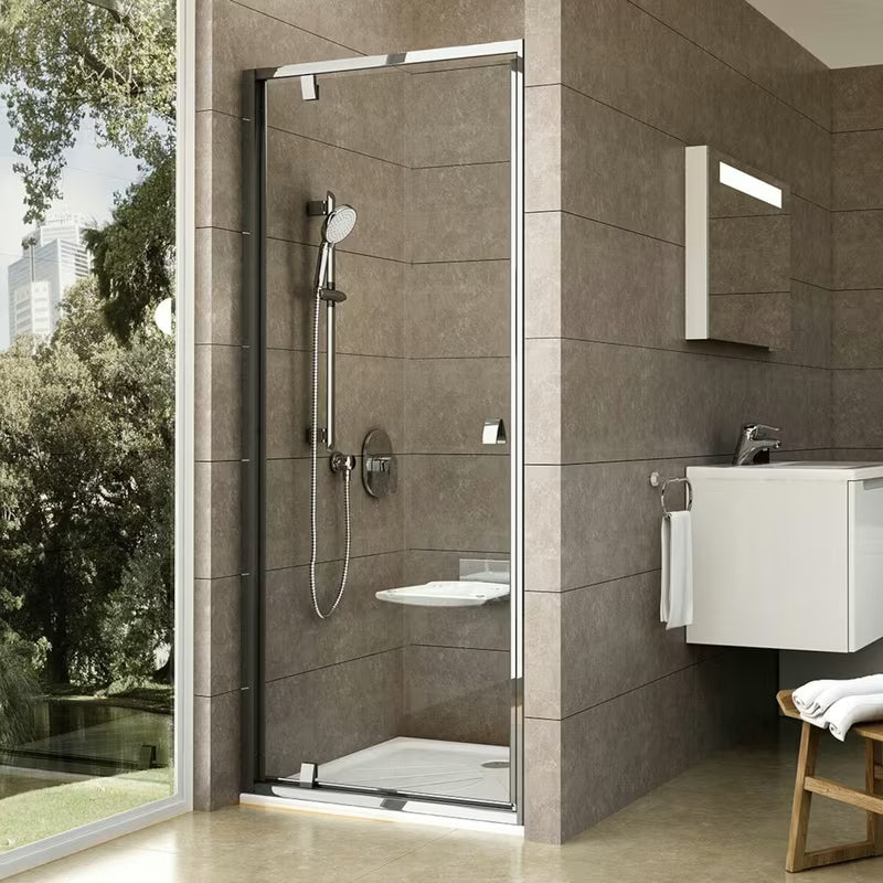 Tuš vrata Ravak Pivot 90 cm u sjajnom kromu s prozirnim staklom i zaokretnim otvaranjem