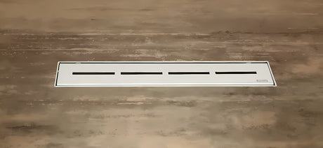 Inox tuš kanalica Ravak Runway 85 cm u sjajnoj izvedbi pro za ugradnju u prostor.