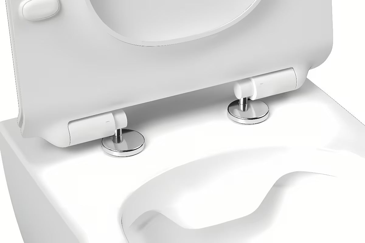 Bijeli WC daska Ravak Vita Slim od duroplasta sa sustavom soft Close pro tihog spuštanja