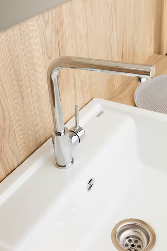 Kromirana miješalica za sudoper S-Line Pro sa zakretnim L izljevom i fleksibilnim perlatorom