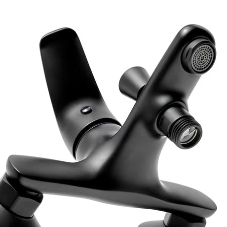 Jednoručna Baterija zidna miješalica za kadu S-Line Pro u crnoj mat boji bez tuš seta.