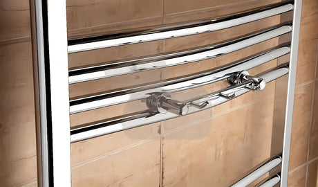 Kromirani trostruka kukica S-Line za kupaonski radijator pro za vješanje ručnika i ogrtača.